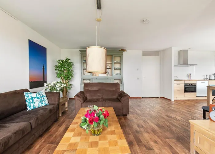 602S 4-Pers Apartment With Unique Beach View